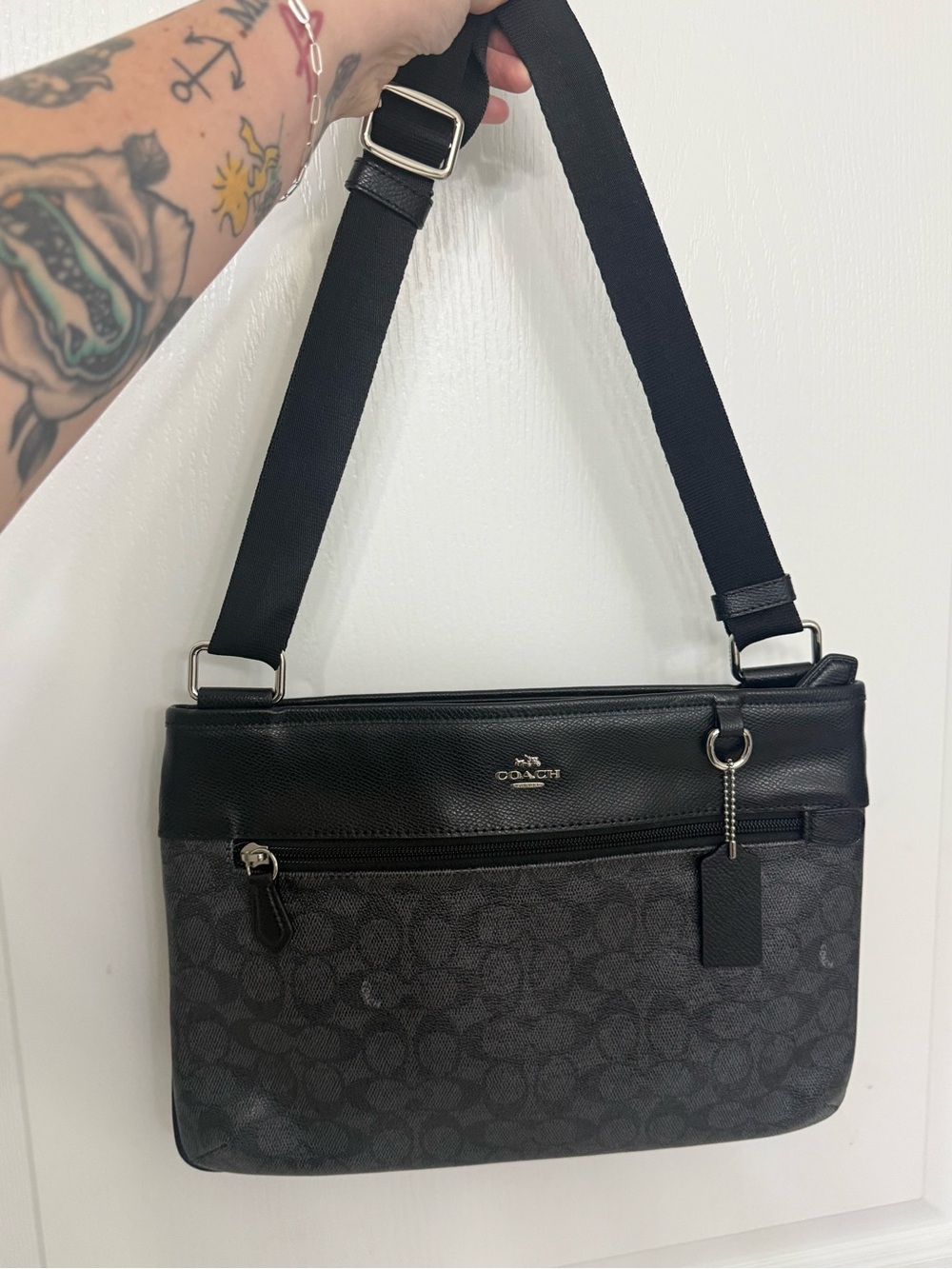Coach Men’s Black Signature Canvas & Leather Messenger Bag